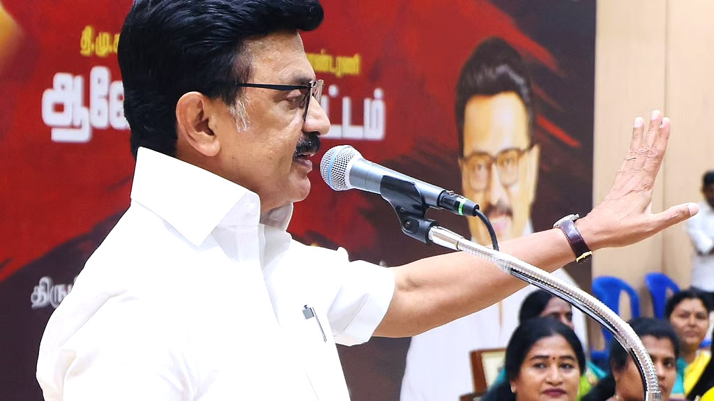 பாஜகவை விமர்சித்தால் ஆட்சிக்கு ஆபத்து வருமா?விஜய்க்கு ஸ்டாலின் கேள்வி!