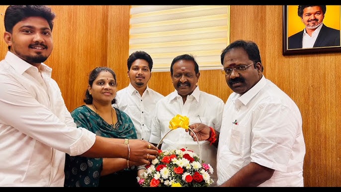 காஞ்சிபுரம் அதிமுக மாவட்ட துணைச் செயலாளர் சிவராஜ் தவெகாவில் இணைந்தார்